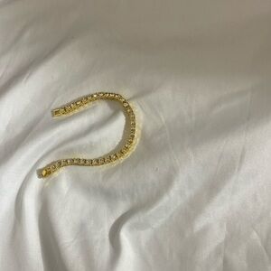 Gold braclet for women